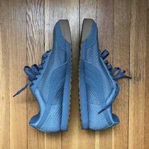 Puma Gum-Sole Sneakers